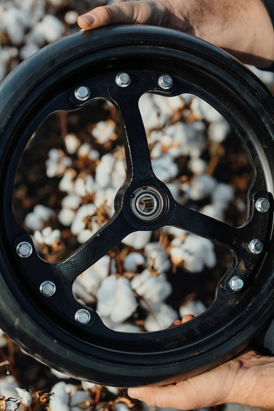 16" Mudrunner Wheel with Rubber (Black) Two Sizing Options